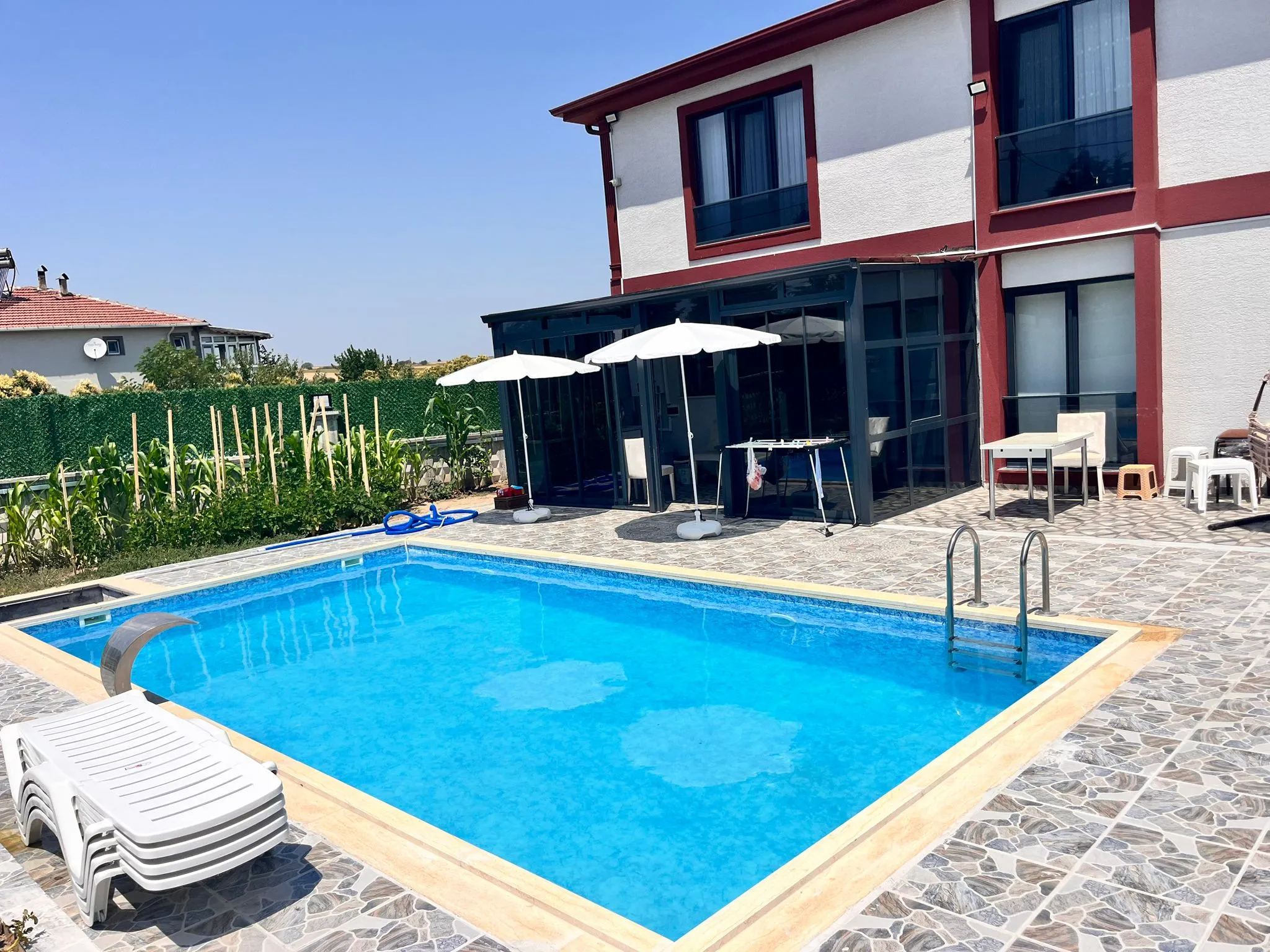 4x8 prefabrik havuz modeli artıları eksileri